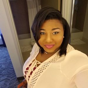 Meet your Posher, Jasmine